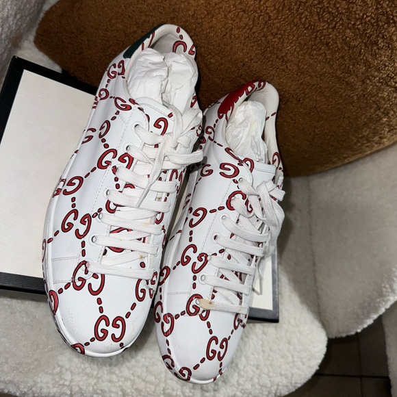 Gucci sneakers - Picture 3 of 5